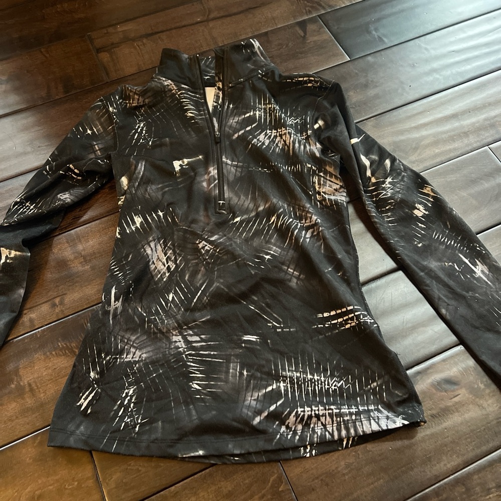 Nike  Long Sleeve Quarter Zip Dri-Fit  Top